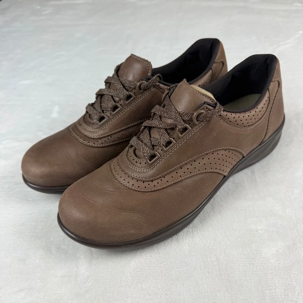 SAS Walk Easy Walking Shoes‎ Womens 10 N Brown Leather Lace Up Comfort Sneaker